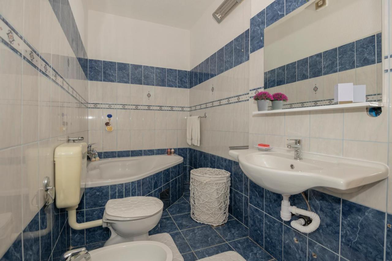 New Apartment Lucija With Sea View Baska Voda Exterior photo